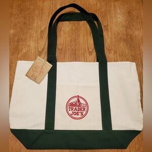 Limited Edition Trader Joe’s Canvas Tote Bag in Hunter Green!